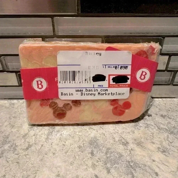 Vintage Y2K Basin Disney Marketplace Signature Mickey Mouse Bar Soap - Picture 4 of 4